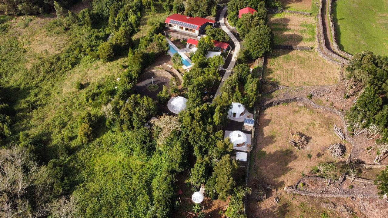 Вилла Quinta Do Abacate - Glamping Park Ангра-ду-Эроижму Экстерьер фото