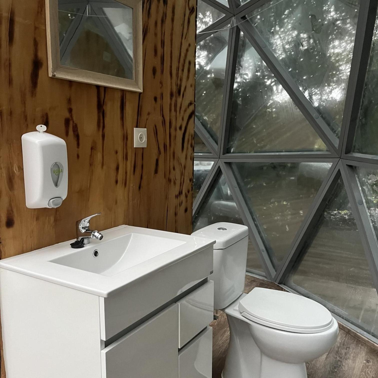 Вилла Quinta Do Abacate - Glamping Park Ангра-ду-Эроижму Экстерьер фото